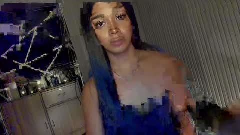 Ms Ella online show from March 9, 2025, 4:16 am