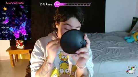 Snapshot of trixie_tangg chatting on November 24, 2025, 4:12 am Kitty online show from November 24, 2025, 4:12 am