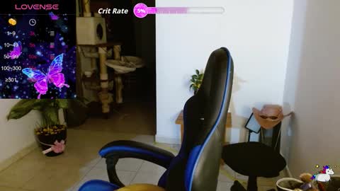 Snapshot of trixie_tangg chatting on March 4, 2026, 1:33 am Kitty online show from March 4, 2026, 1:33 am