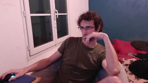 Snapshot of trucdeoufouf chatting on January 25, 2025, 5:51 pm trucdeoufouf online show from January 25, 2025, 5:51 pm