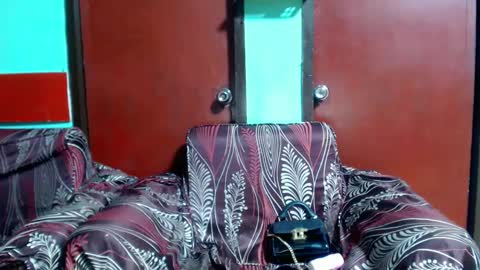 Snapshot of ts_ladycarla19 chatting on February 2, 2025, 6:53 pm Carla online show from February 2, 2025, 6:53 pm