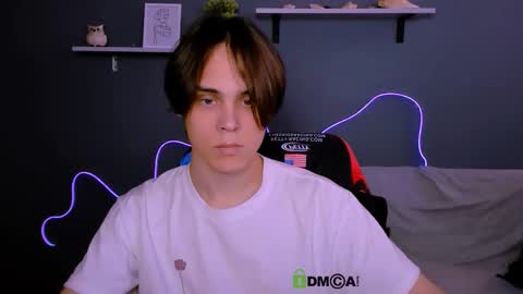 tyler_sparks_ online show from September 22, 2025, 6:48 am