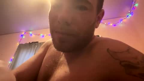 tyrusty43 online show from November 10, 2025, 2:27 pm