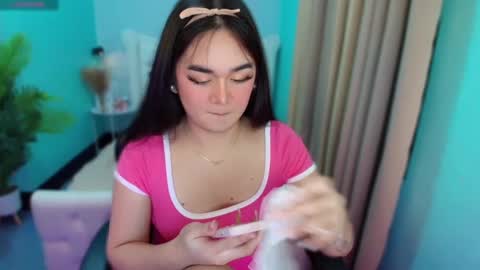 Snapshot of ur_babyalexa chatting on December 8, 2024, 7:22 pm they call me Alexa online show from December 8, 2024, 7:22 pm