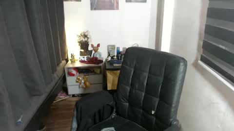 Snapshot of urasaintwink chatting on December 17, 2024, 10:23 am Bran online show from December 17, 2024, 10:23 am