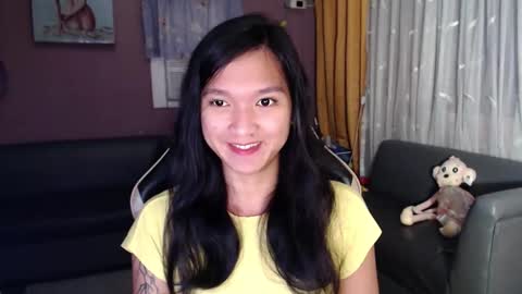 Snapshot of urasian_newra chatting on December 5, 2025, 12:41 am NEWRA ALLISON online show from December 5, 2025, 12:41 am