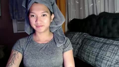 Snapshot of urasian_newra chatting on February 18, 2026, 8:43 am NEWRA ALLISON online show from February 18, 2026, 8:43 am