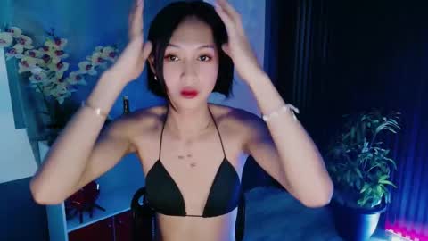 Snapshot of urfavouriteaddiction chatting on February 2, 2026, 7:18 am Rianne online show from February 2, 2026, 7:18 am