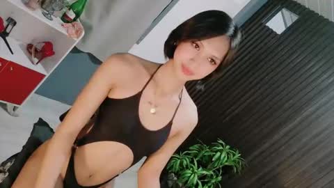 Snapshot of urfavouriteaddiction chatting on February 20, 2026, 10:16 am Rianne online show from February 20, 2026, 10:16 am