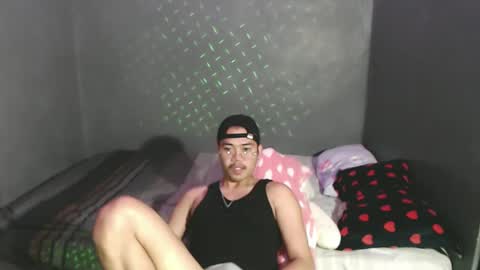 Snapshot of urfuckinghighness chatting on February 23, 2025, 2:46 pm ask me online show from February 23, 2025, 2:46 pm