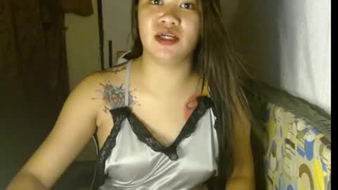 urfynestasian online show from December 19, 2024, 6:23 am