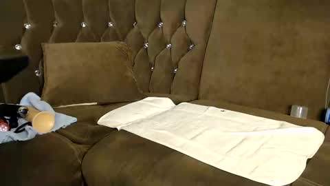 Snapshot of v142595 chatting on October 15, 2025, 9:31 am Vikycia555 online show from October 15, 2025, 9:31 am