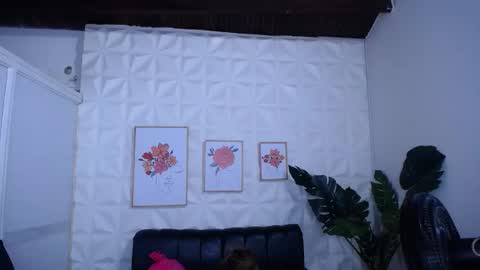 Valentina  online show from February 25, 2026, 8:51 pm