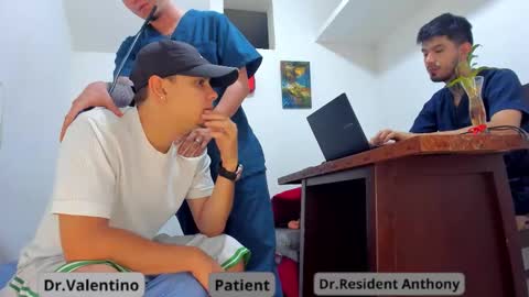 Snapshot of valentino_bel chatting on February 11, 2026, 4:34 pm Nick online show from February 11, 2026, 4:34 pm