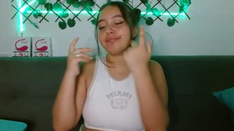 valeria online show from February 25, 2025, 8:25 am