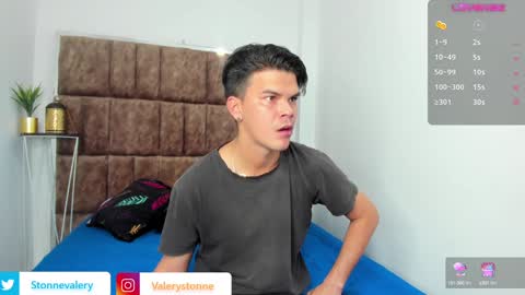 Snapshot of valerystonne_ chatting on January 7, 2025, 7:28 pm Valery Stonne online show from January 7, 2025, 7:28 pm