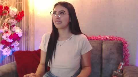 Snapshot of valk_diaz chatting on February 19, 2026, 5:25 am Valk online show from February 19, 2026, 5:25 am