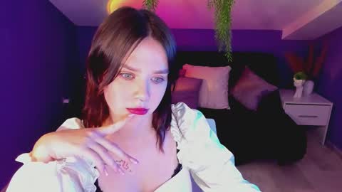 Snapshot of vanellopekeks chatting on September 15, 2025, 1:11 pm Polly online show from September 15, 2025, 1:11 pm