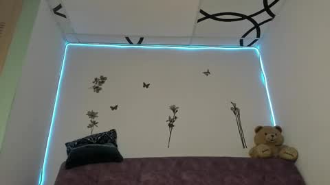 Snapshot of vanesaxd chatting on January 22, 2025, 6:52 pm Vanessa online show from January 22, 2025, 6:52 pm