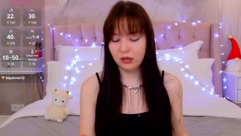 Snapshot of vanessafields chatting on December 19, 2025, 3:08 pm Vanessa online show from December 19, 2025, 3:08 pm