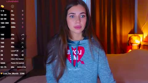 Snapshot of vanilla_tori chatting on January 30, 2025, 3:11 am Elika online show from January 30, 2025, 3:11 am