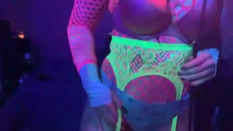 Snapshot of vapourbabe chatting on February 2, 2025, 6:37 am vapourbabe online show from February 2, 2025, 6:37 am