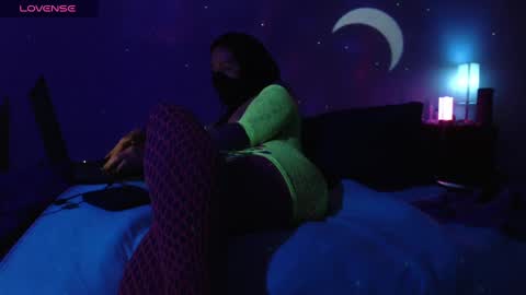 Snapshot of vapourbabe chatting on February 8, 2025, 6:43 am vapourbabe online show from February 8, 2025, 6:43 am