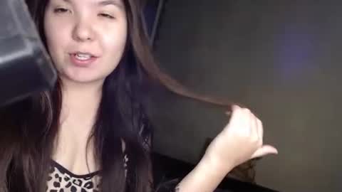 Snapshot of var_kiss chatting on September 20, 2025, 12:17 pm Var Kiss online show from September 20, 2025, 12:17 pm