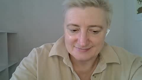 vea_motty online show from February 19, 2026, 10:00 am