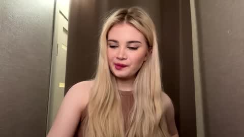 Snapshot of vedalipscomb chatting on February 10, 2026, 1:15 pm Monika online show from February 10, 2026, 1:15 pm