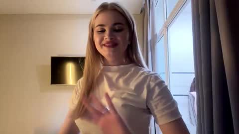 Snapshot of vedalipscomb chatting on February 13, 2026, 2:13 pm Monika online show from February 13, 2026, 2:13 pm