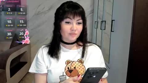 Snapshot of velvetmila chatting on February 26, 2026, 3:49 am VelvetMila online show from February 26, 2026, 3:49 am