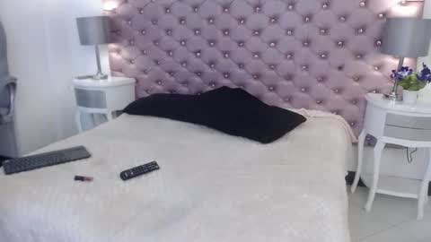 Venus  online show from February 5, 2026, 11:59 am