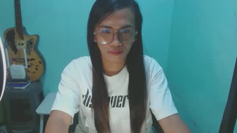 Snapshot of verhenia chatting on January 9, 2025, 8:13 am verhenia online show from January 9, 2025, 8:13 am