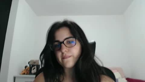 Snapshot of veruca99 chatting on November 1, 2025, 10:45 pm veruca99 online show from November 1, 2025, 10:45 pm