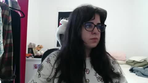 Snapshot of veruca99 chatting on February 23, 2026, 12:46 pm veruca99 online show from February 23, 2026, 12:46 pm