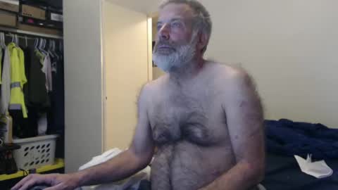 hairy man online show from February 22, 2025, 1:00 am