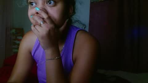 VICKY online show from February 9, 2025, 6:26 pm