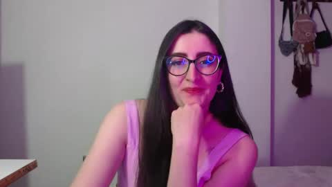 Victoria online show from February 12, 2026, 9:21 pm