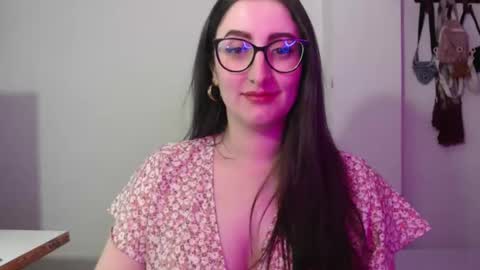 Victoria online show from February 16, 2026, 8:49 pm