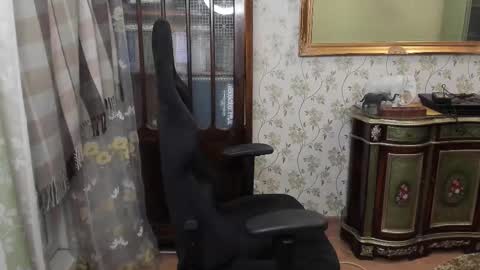 Snapshot of vince__dice chatting on February 7, 2026, 12:36 am Dimoooooon online show from February 7, 2026, 12:36 am