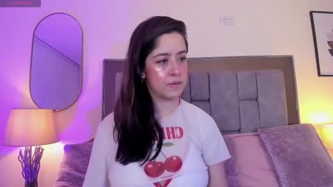 Violet Nova online show from February 17, 2026, 11:07 am