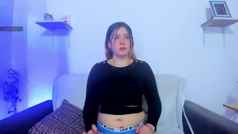 Snapshot of violeta_cutee chatting on February 18, 2026, 2:57 pm Violeta online show from February 18, 2026, 2:57 pm