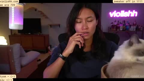 follow me on twitter violishh and ig violishh  online show from September 14, 2025, 1:05 am