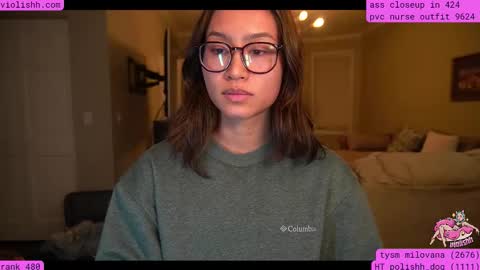 follow me on twitter violishh and ig violishh  online show from February 20, 2026, 6:19 am