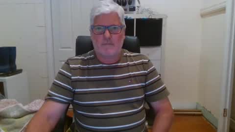 Snapshot of viper654321 chatting on January 12, 2025, 8:36 am viper654321 online show from January 12, 2025, 8:36 am