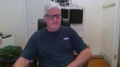 Snapshot of viper654321 chatting on February 18, 2025, 8:27 am viper654321 online show from February 18, 2025, 8:27 am