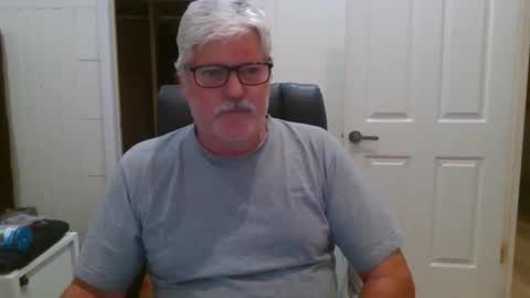 Snapshot of viper654321 chatting on November 13, 2025, 8:02 am viper654321 online show from November 13, 2025, 8:02 am