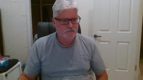 Snapshot of viper654321 chatting on November 24, 2025, 8:25 am viper654321 online show from November 24, 2025, 8:25 am