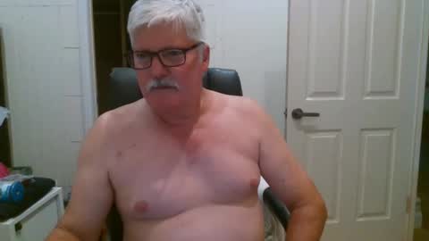 Snapshot of viper654321 chatting on December 19, 2025, 3:13 am viper654321 online show from December 19, 2025, 3:13 am